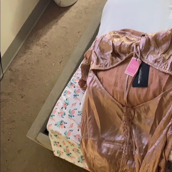 Pretty Little Thing Dress - Picture 3 of 3